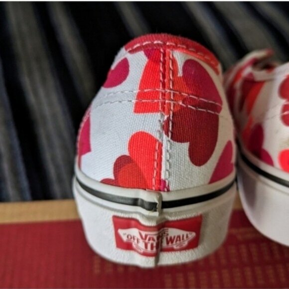 Vans Authentic Valentine Hearts Girls 3.5 Youth VNOA348A40Q Red and White 122025 - Picture 9 of 11